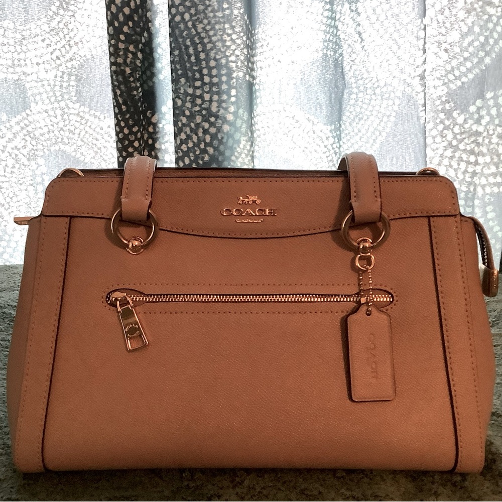 Coach Kailey Carryall